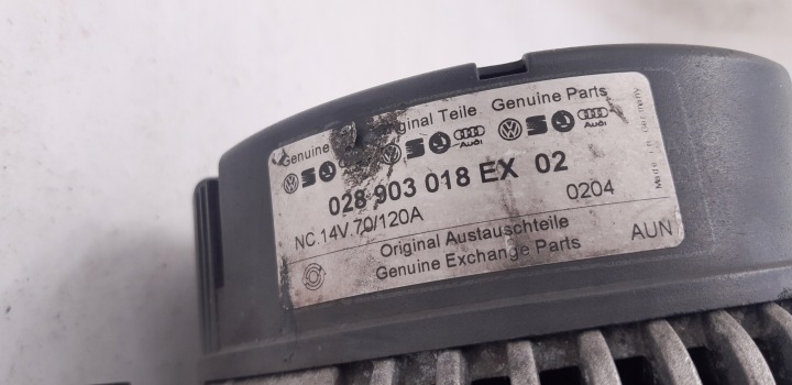 ALTERNATEUR VOLKSWAGEN AUDI 120 A 028903018EX