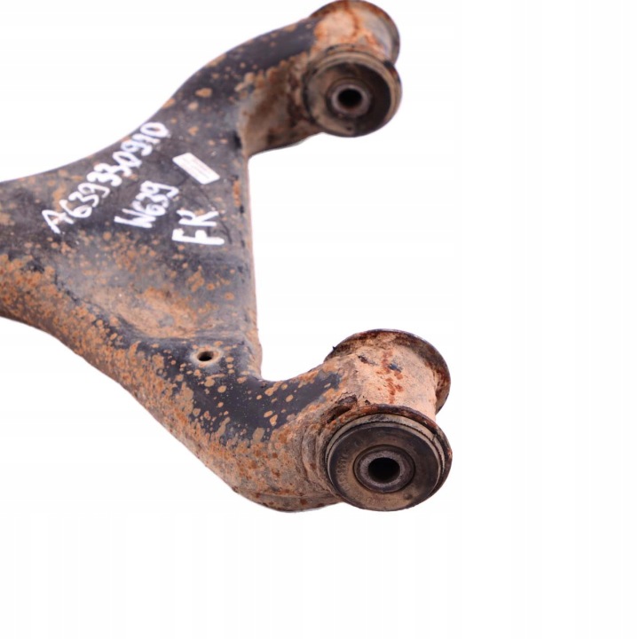 MERCEDES VITO W639 BRAS DE SUSPENSION DROIT AVANT A6393300910