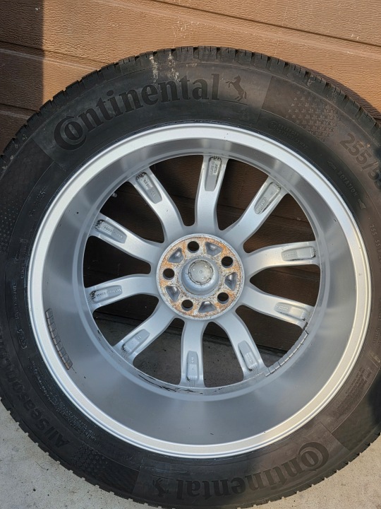 ROUES JANTES PNEUS ENSEMBLE RANGE ROVER 8.5J X 20 ET47 CONTINENTAL 255/55R20