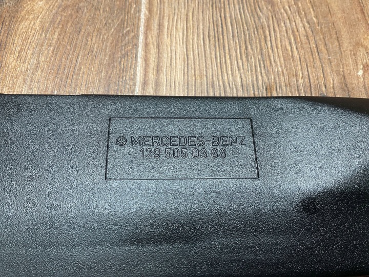 SUPÉRIEURE PROTECTION RADIATEUR MERCEDES-BENZ SL R129 A1295050388