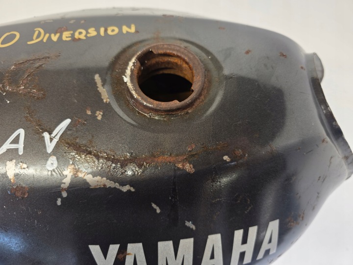 YAMAHA DIVERSON XJ 600 RÉSERVOIR CARBURANTS RÉSERVOIR CARBURANTS