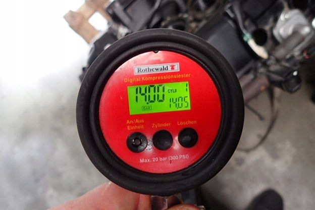 KAWASAKI Z1000 (14-17) MOTEUR 14780 KM GARANTIE