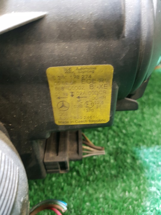 PHARE DROITE AVANT MERCEDES-BENZ S-KLASA W220 A2208201461