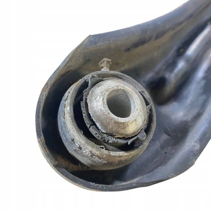 BRAS DE SUSPENSION ARRIÈRE DROIT JEEP GRAND CHEROKEE IV (WK, WK2) 68253180AA 5.7L