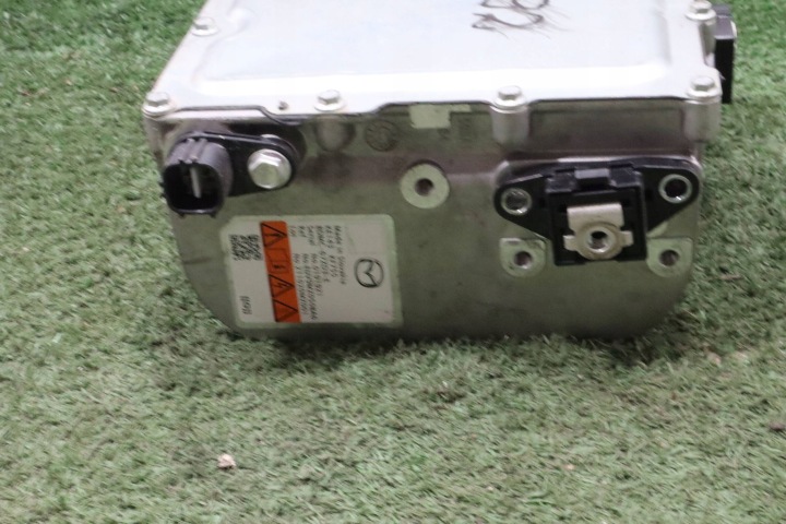 MODULE CONVERTISSEUR MAZDA 3 19- KE14357755