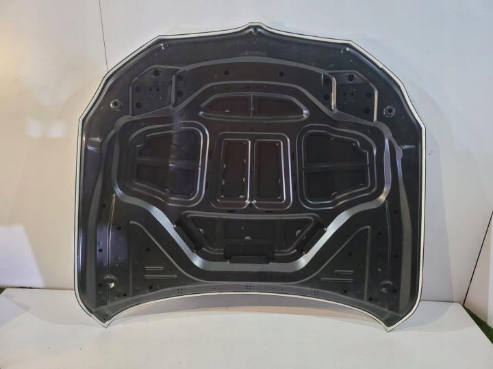 BMW 7 G11 G12 CAPOT COUVERCLE MOTEUR 13730