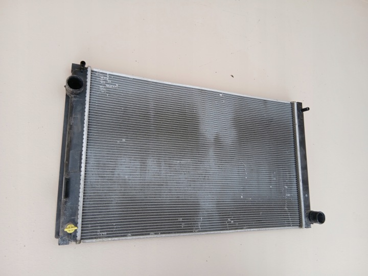 TOYOTA RAV4 IV 4 2012- RADIATEUR EAU 422135-3180