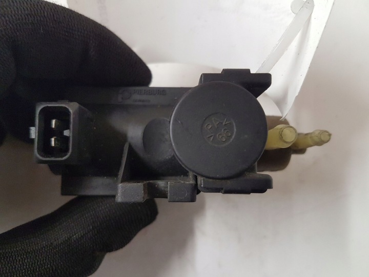 SOUPAPE ELEKTROMATYCZNY OPEL ASTRA J 70308500 1.3L DIESEL 74KW 2013