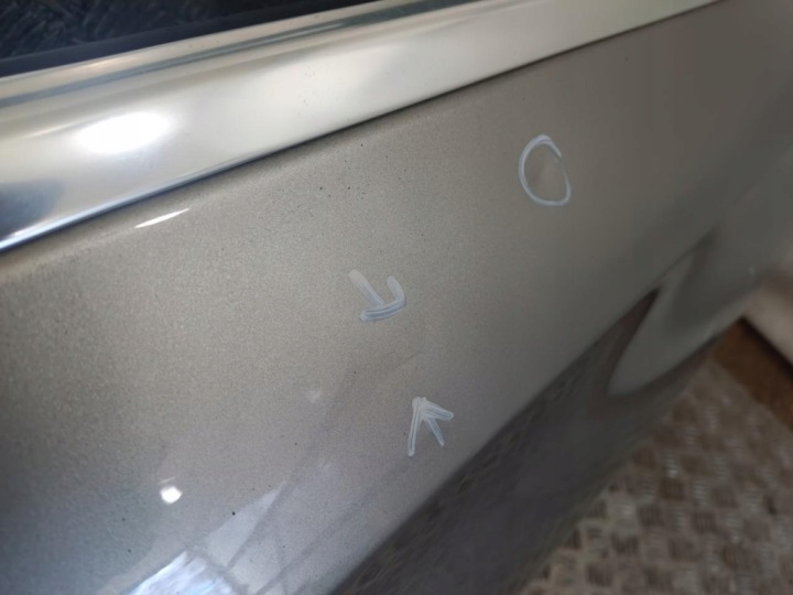 MERCEDES-BENZ W213 PORTES AVANT DROIT 859