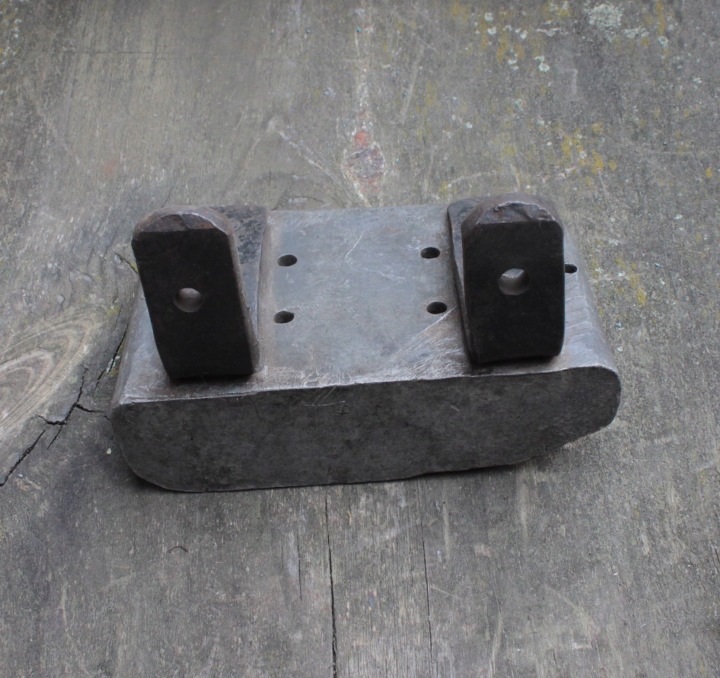 PODNOZEK PLANCHER BMW ZUNDAPP
