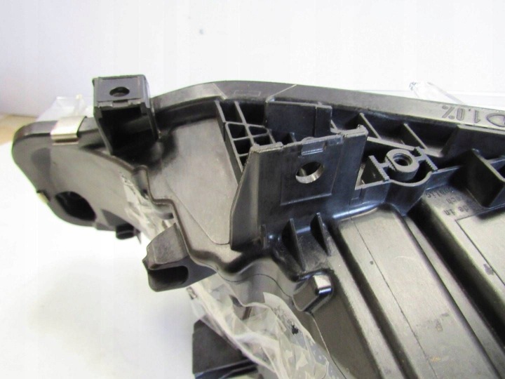 BMW 3 F30 F35 F31 LIFT PHARE DROIT DROITE AVANT AVANT COMPLET LED 19866102