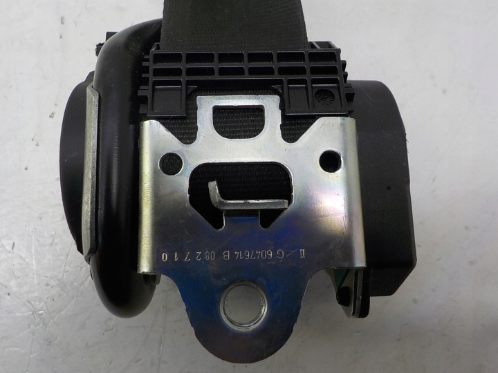 VW GOLF V CEINTURE DE SÉCURITÉ TENDEUR 3D GAUCHE AVANT CONDUCTEUR 1K3857705H