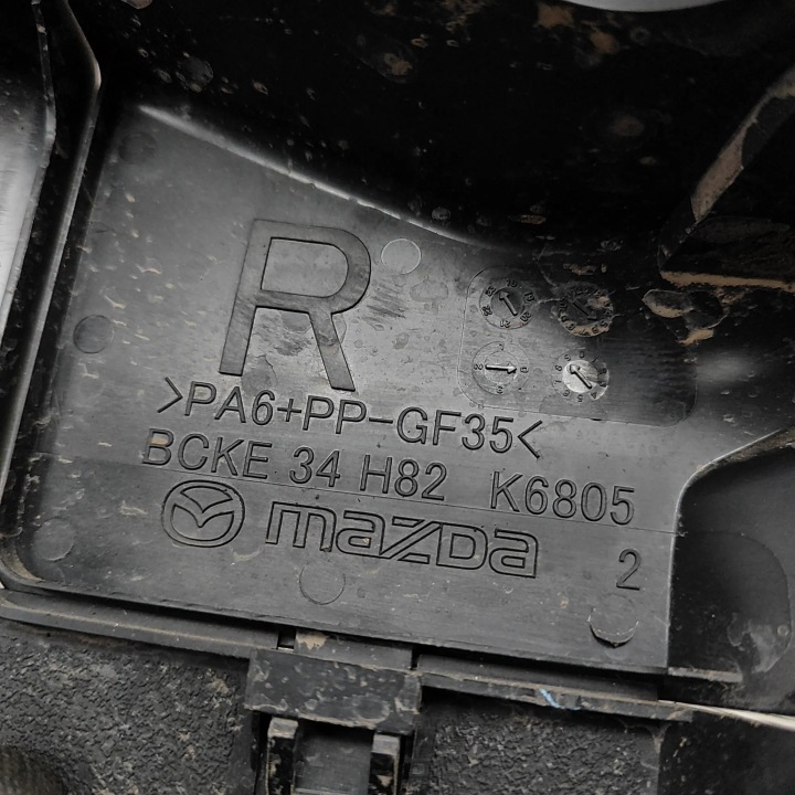 AUTRE PIÈCES CHAMBRES MOTEUR MAZDA CX-30 (DM) BCKE34H82 29042411 2.0L 90KW