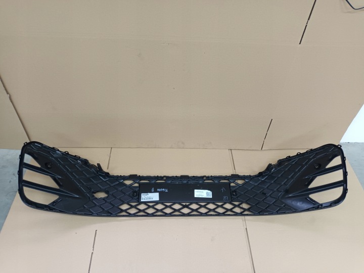 GRILLE AVANT VW TIGUAN III R-LINE CENTRALE AVANT