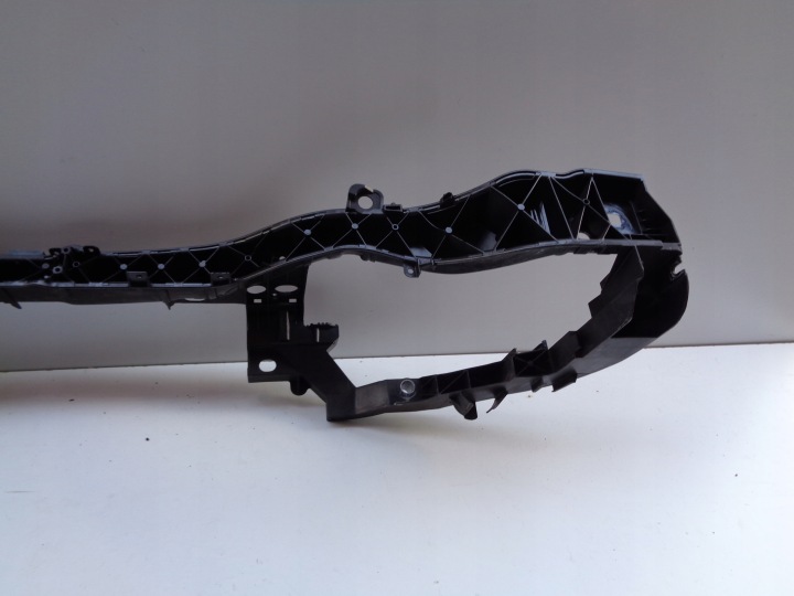 RENFORCEMENT PANNEAU AVANT FORD FOCUS MK3 14- LIFT
