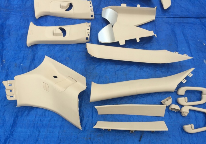 JEEP GRAND CHEROKEE WL 22 COLLECTEUR GARNITURE PLASTIQUE