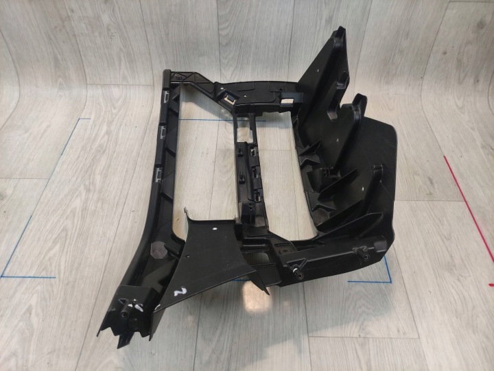 VW CRAFTER GLISSIÈRE FIXATION PARE-CHOCS GAUCHE AVANT 7C0807723B