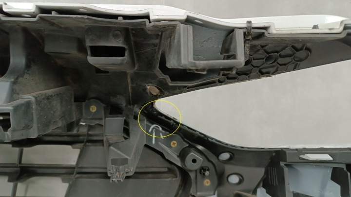PARE-CHOCS AVANT FORD TRANSIT CONNECT 2 II LIFT 18-22