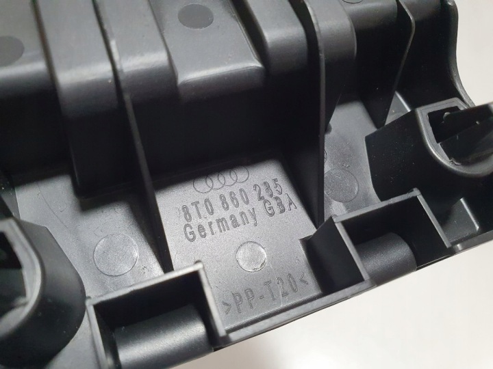 AUDI A6 C7 4G0 BERLINE CHÂSSIS PROTECTION COUVERCLES DE COFFRE SERRURE COUVERCLES DE COFFRE POIGNÉE TRIANGLE