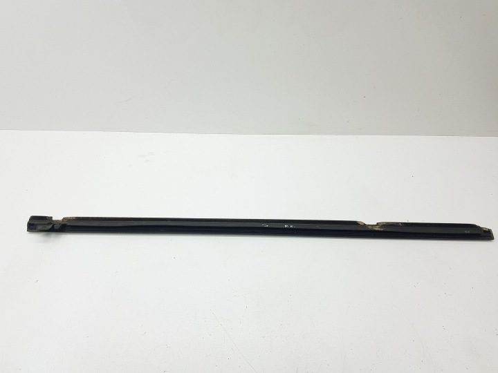 CITROEN DS4 2011 GAUCHE CÔTÉ MOULURE JOINT D'ÉTANCHÉITÉ VITRES PORTES AVANT