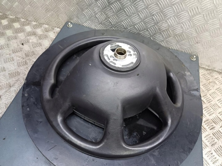 VOLANT MAN TGX I 81464306047