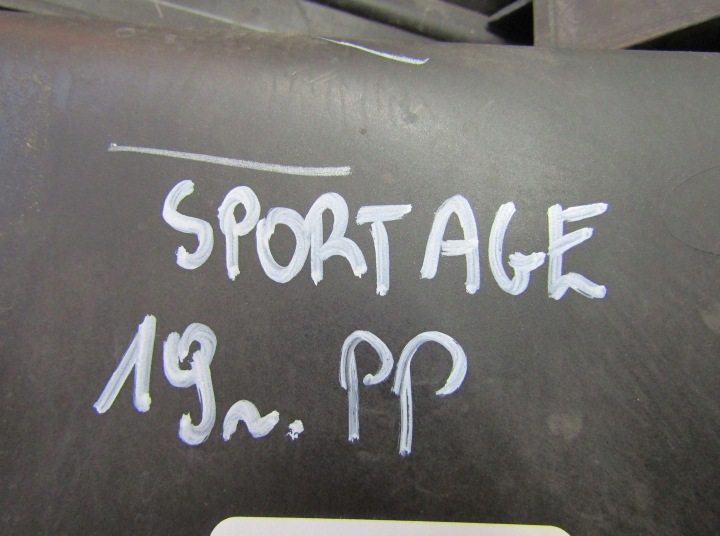 SPORTAGE IV LIFT 19R GRILLE DROITE AVANT DROIT AVANT PARE-CHOCS 86526-F1510