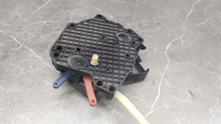 6G9N-19787-BA PANNEAU COMMANDE RÉCHAUFFEURS VOLVO V70