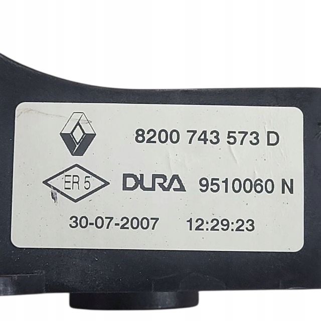 CRIC CHANGEMENTS VITESSE RENAULT LAGUNA III 8200743573D