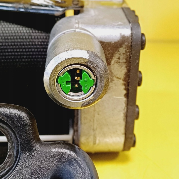 CEINTURE DE SÉCURITÉ DROIT AVANT MERCEDES ESSENCE C W203 3D 59346053811 NR673