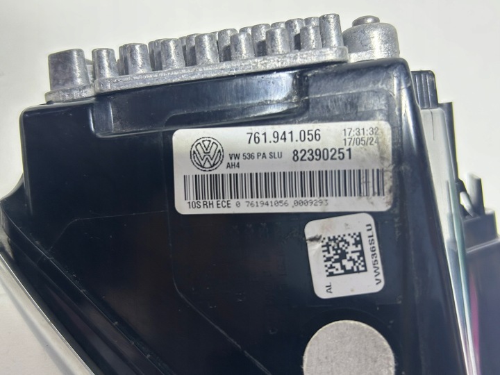 LANTERNE VERS CONDUITE DIURNE GAUCHE VW TOUAREG CR7 761941055