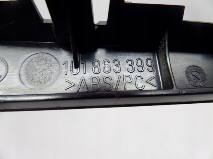 CHÂSSIS RADIO CONSOLES SKODA OCTAVIA I 00-10 1U1863399 NOIRE