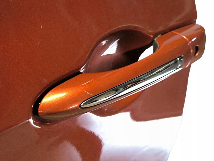 CHRYSLER PACIFICA 2018 GAUCHE CÔTÉ PORTES AVANT