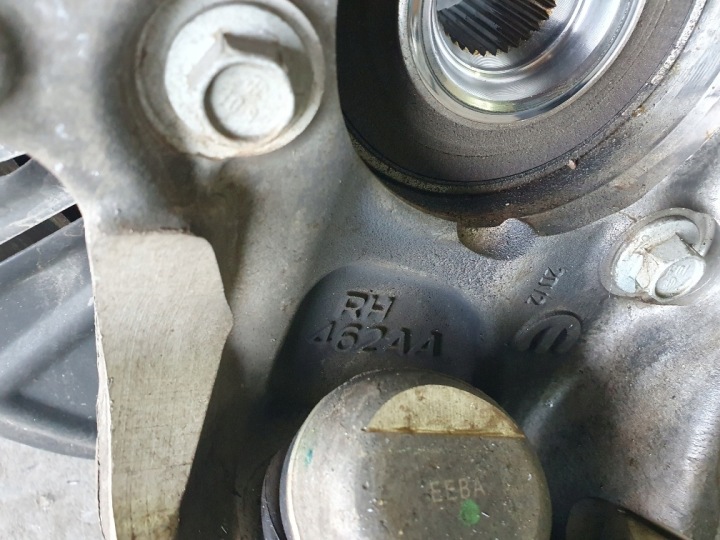 JEEP GRAND CHEROKEE WL 2021- BRAS DE SUSPENSION ROTULE DE DIRECTION AVANT DROITE PNEUMATIQUE