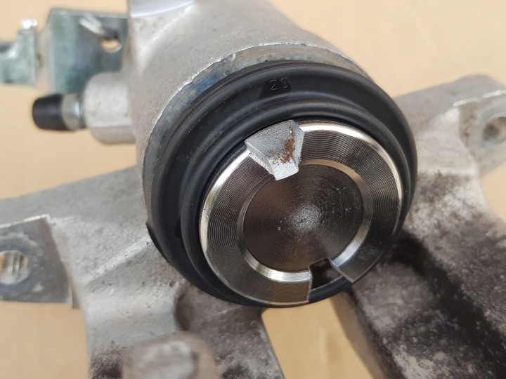 ÉTRIER DE FREIN GAUCHE ARRIÈRE VW GOLF V LEON II A3 8P 38MM 255MM/253MM SUPER ÉTAT