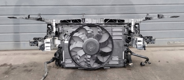 PANNEAU AVANT RENFORCEMENT RADIATEURS VENTILATEUR MERCEDES CLA W118 22R 1.3 CGI