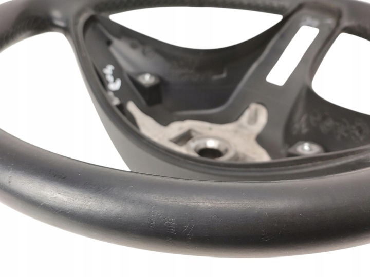 VOLANT CUIR NOIRE CUIR MERCEDES W204 2008–2014