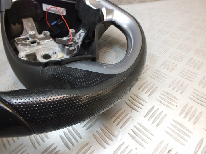 CITROEN DS3 10-16 VOLANT CUIR 96883081ZD