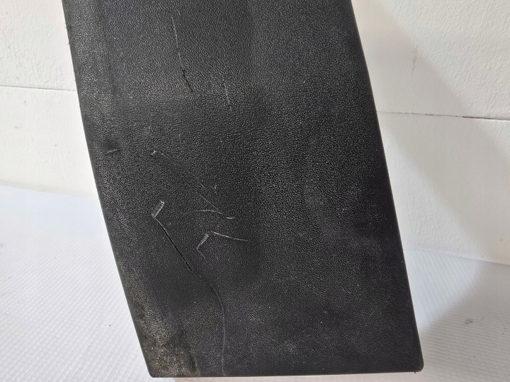 MOULURE REVÊTEMENT GARDE-BOUE GAUCHE AVANT VOLVO XC40 II 17- 31448348