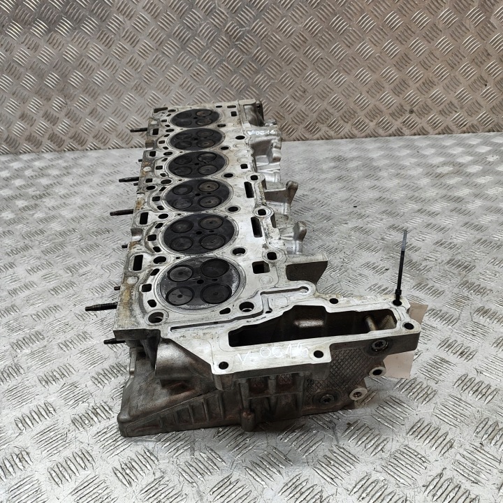 BMW 5 F10 F11 2010 CULASSE MOTEUR