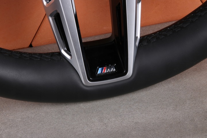 BMW X1 U11 2 PIÈCES U10 ORIGINALE VOLANT MODULE AVEC CHAUFFAGE BOOST 26 KM