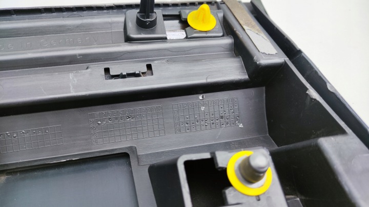 AUDI E TRON 4KE MOULURE PORTES DROIT AVANT AVANT (LE-C205)