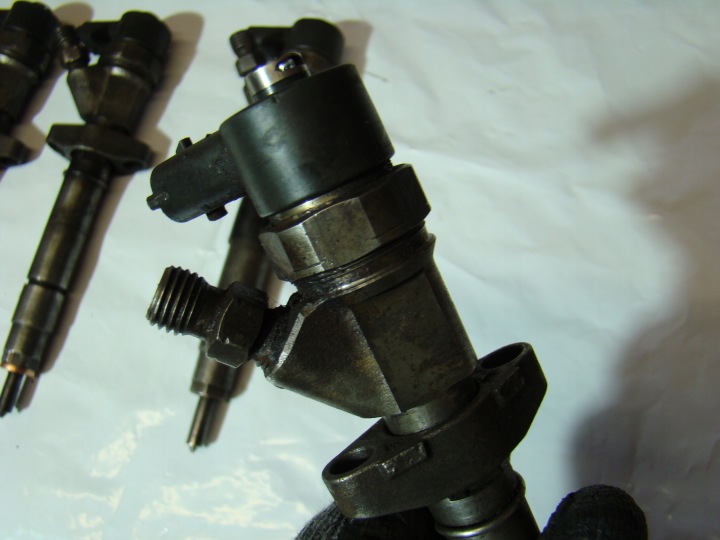 INJECTEUR 0445110087 MASTER MOVANO TRAFIC II 2.5 DCI