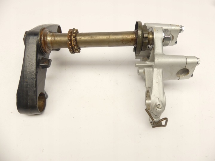 ÉTAGÈRE INFÉRIEURE SUPÉRIEURE SUSPENSION HONDA VARADERO 125 XL125V 01-03