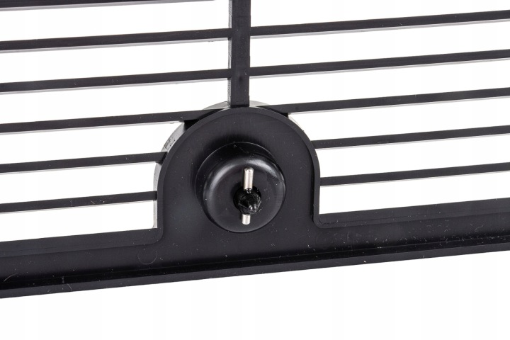 GRILLE LATÉRALE DROITE ZETOR 5211 6211 7211 POCHODNE