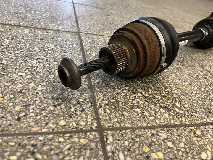 SEMI-EJE MUÑÓN PARTE DELANTERA AUDI A6 A7 A8 D4 4H 4G0407271F 