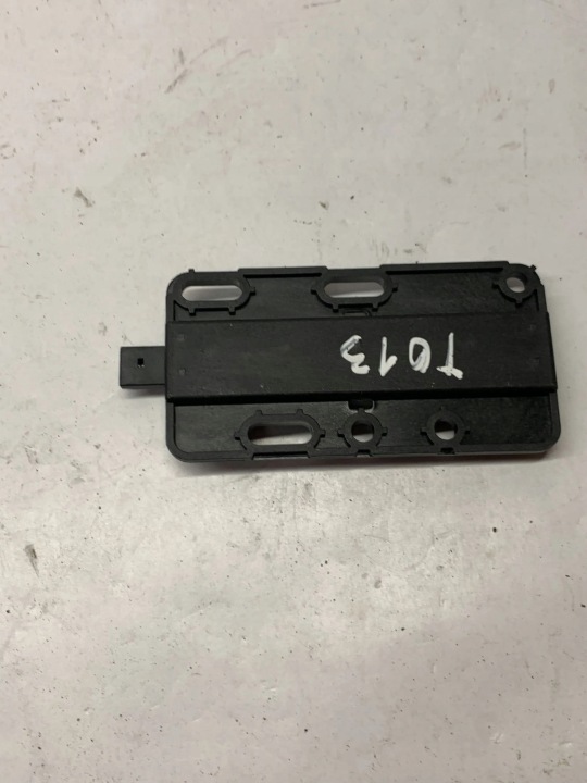 BMW 3 E92 E93 ANTENNE GPS GOUPILLE 6922211 2013