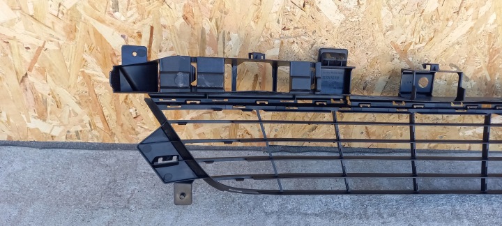 RENAULT SCENIC III CENTRALE GRILLE PARE-CHOCS NEUF