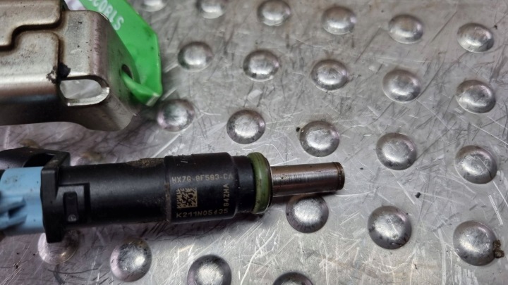 MOULURE INJECTION INJECTEURS HX7G-9F593-CA FORD KUGA MK3 FOCUS MK4 1.5 ECOBOOST