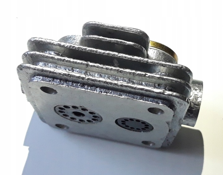 CULASSE COMPRESSEUR C-360 46509330 950933, 50509470 PL VERS C-360 C-355 C-4011