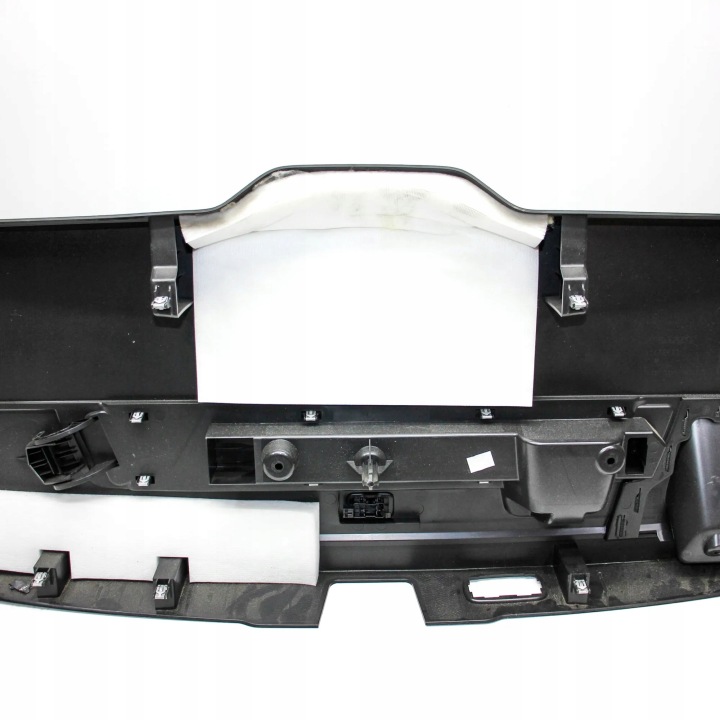 COLLECTEUR COUVERCLES DE COFFRE COUVERCLES DE COFFRE VOLVO V60 II CROSS COUNTRY 31462593 31441034 2.0L